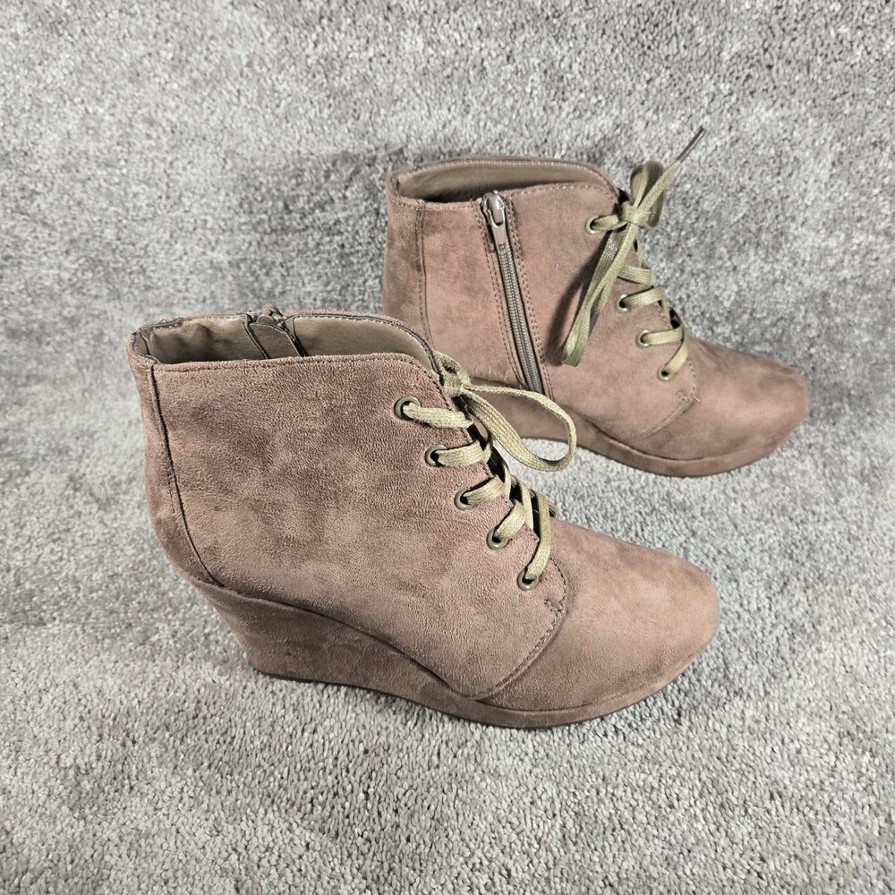 Rampage Serenity Wedge Bootie Taupe Faux Suede Lace Up Women 7.5M